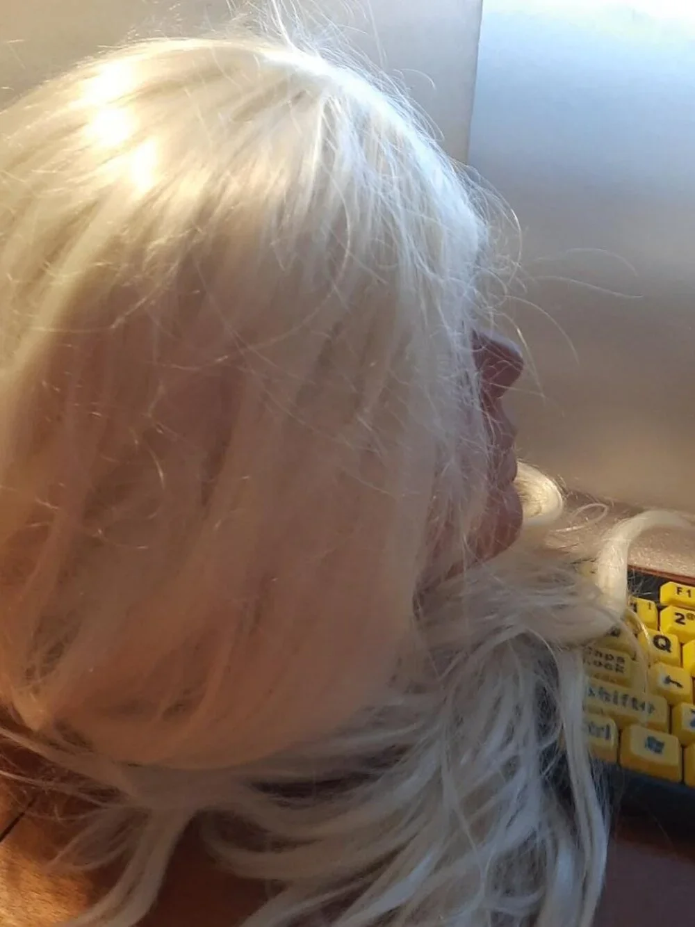 NEW ! Women Long Wig 31 Inch Straight Platinum Blonde